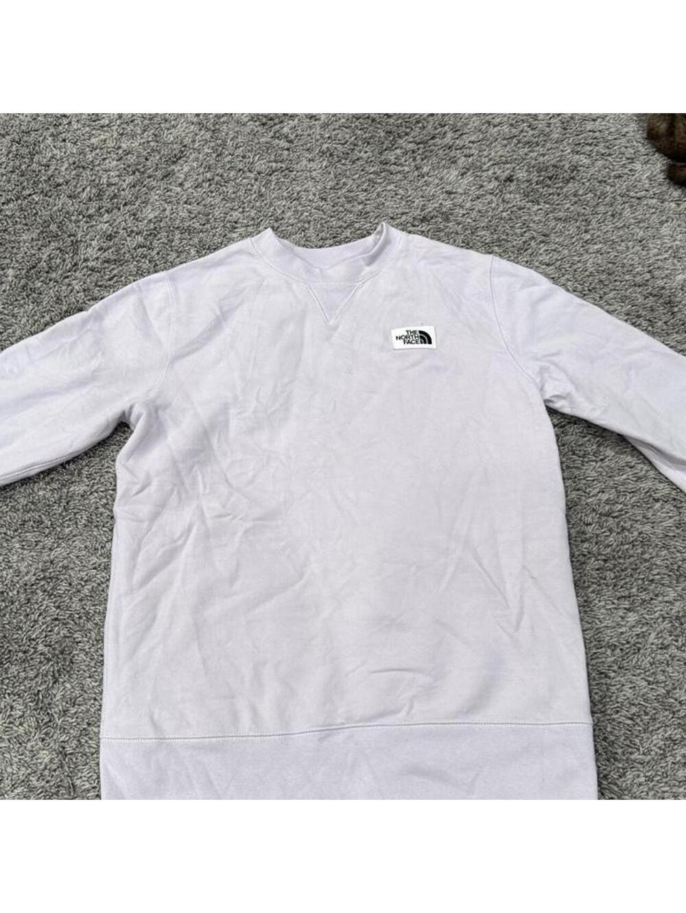 The North Face Women's Light Purple Crewneck Sweatshirt Size S